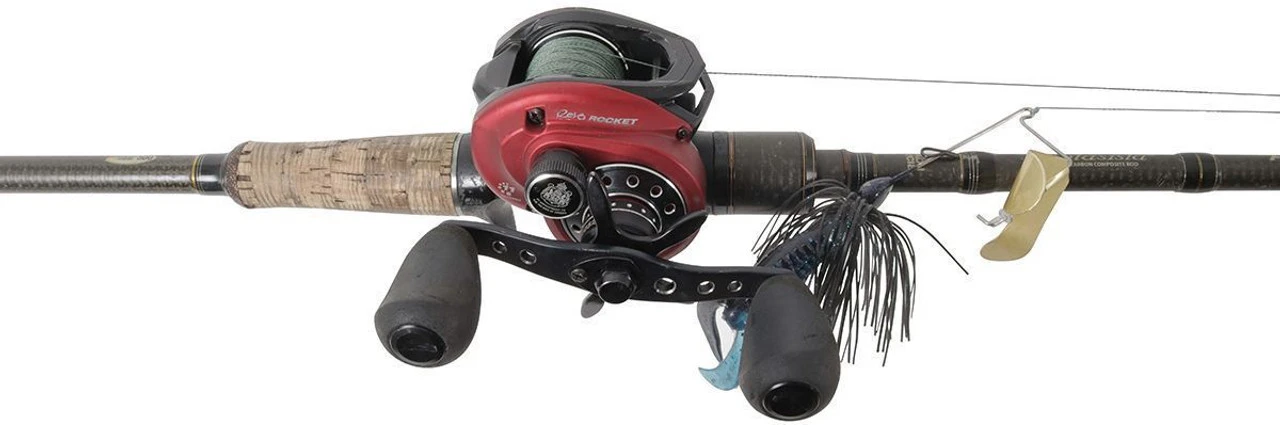 Abu Garcia Adrian Avenas Fantasista Premier / REVO4 Rocket LH Buzzbait Combo 3 Abu Garcia Adrian Avenas Fantasista Premier / REVO4 Rocket LH Buzzbait Combo