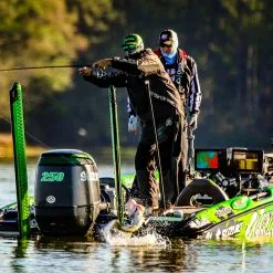 Abu Garcia Adrian Avenas Fantasista Premier / Revo Premier Drop Shot Combo 8 Abu Garcia Adrian Avenas Fantasista Premier / Revo Premier Drop Shot Combo -Saltwater Reels promo adrian avenas abu garcia fnps610 4 revo2prm30 drop shot spinning combo 35192.1651242881