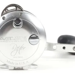 Avet Reels Avet HXJ 5/2 MC Raptor Two-Speed Lever Drag Casting Reel Silver LH 7 Avet Reels Avet HXJ 5/2 MC Raptor Two-Speed Lever Drag Casting Reel Silver LH -Saltwater Reels promo avet hxj 52 mc raptor two speed lever drag casting reel silver 91639.1650775717