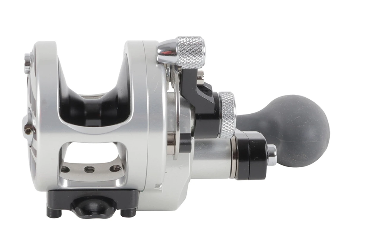 Avet Reels Avet SXJ 6/4 MC Raptor 2-Speed Lever Drag Casting Reel - First Responders Blue Line 6 Avet Reels Avet SXJ 6/4 MC Raptor 2-Speed Lever Drag Casting Reel - First Responders Blue Line - Image 4
