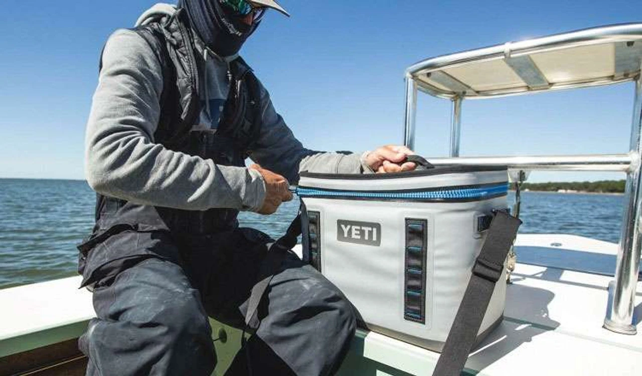 Yeti Hopper Flip 18 Cooler 7 Yeti Hopper Flip 18 Cooler - Image 5